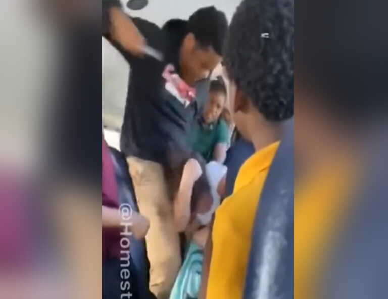 Άγριος ξυλοδαρμός 9χρονης μέσα σε σχολικό λεωφορείο στη Φλόριντα - Σκληρό βίντεο