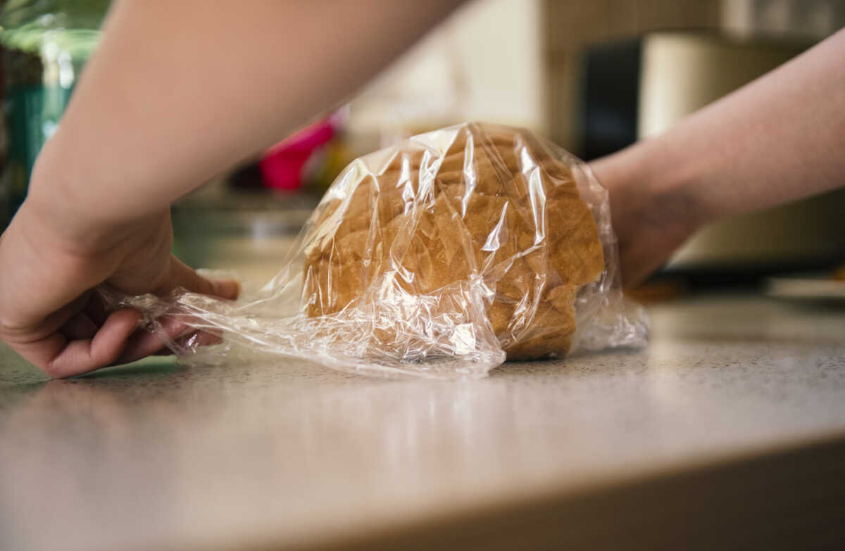 Αυξημένος κίνδυνος καρκίνου για όσους καταναλώνουν συσκευασμένα ψωμιά, αναψυκτικά και δημητριακά