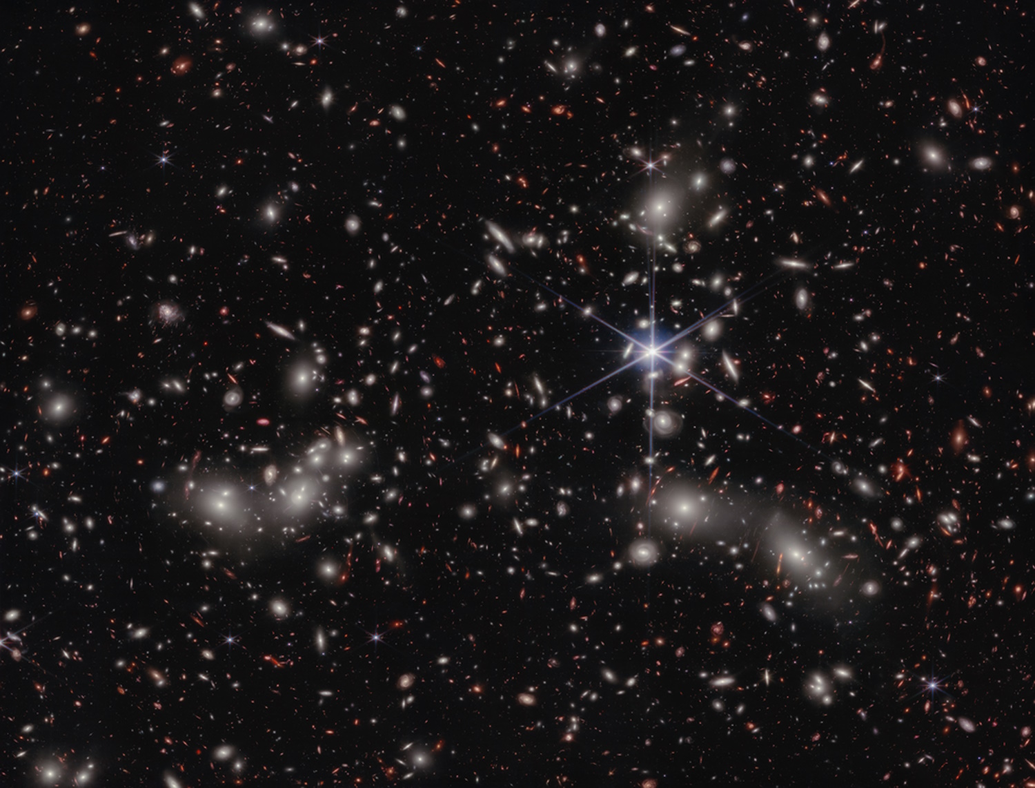 James Webb: Φωτογραφία από το «σταυροδρόμι» τριών γαλαξιών που διαστρεβλώνουν τον χωροχρόνο για πρώτη φορά στη δημοσιότητα