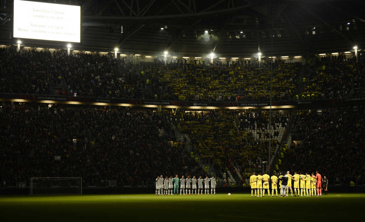 Soccer Football - Europa League - Play-Off First Leg - Juventus v Nantes - Allianz Stadium, Turin, Italy - February 16, 2023 General view during a minutes silence for the victims of an earthquake in Turkey and Syria before the match REUTERS
