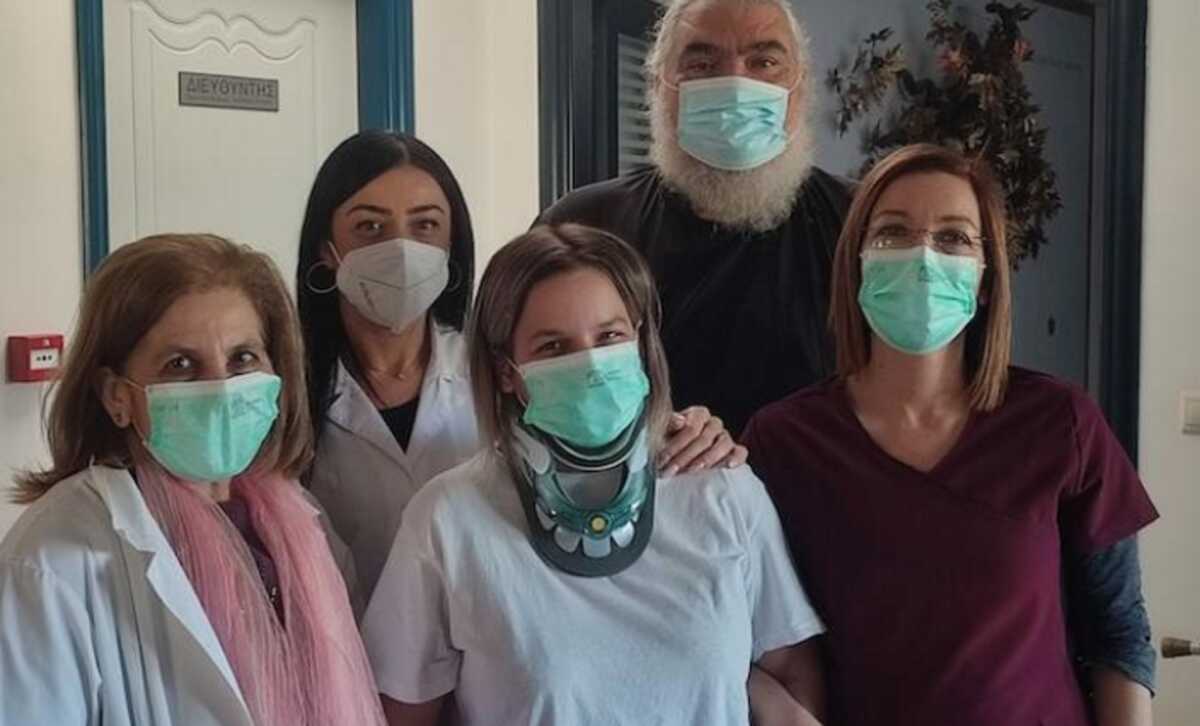 Κρήτη: Η Κατερίνα περπάτησε ξανά 5 μήνες μετά το τροχαίο που την έστειλε σε εντατική