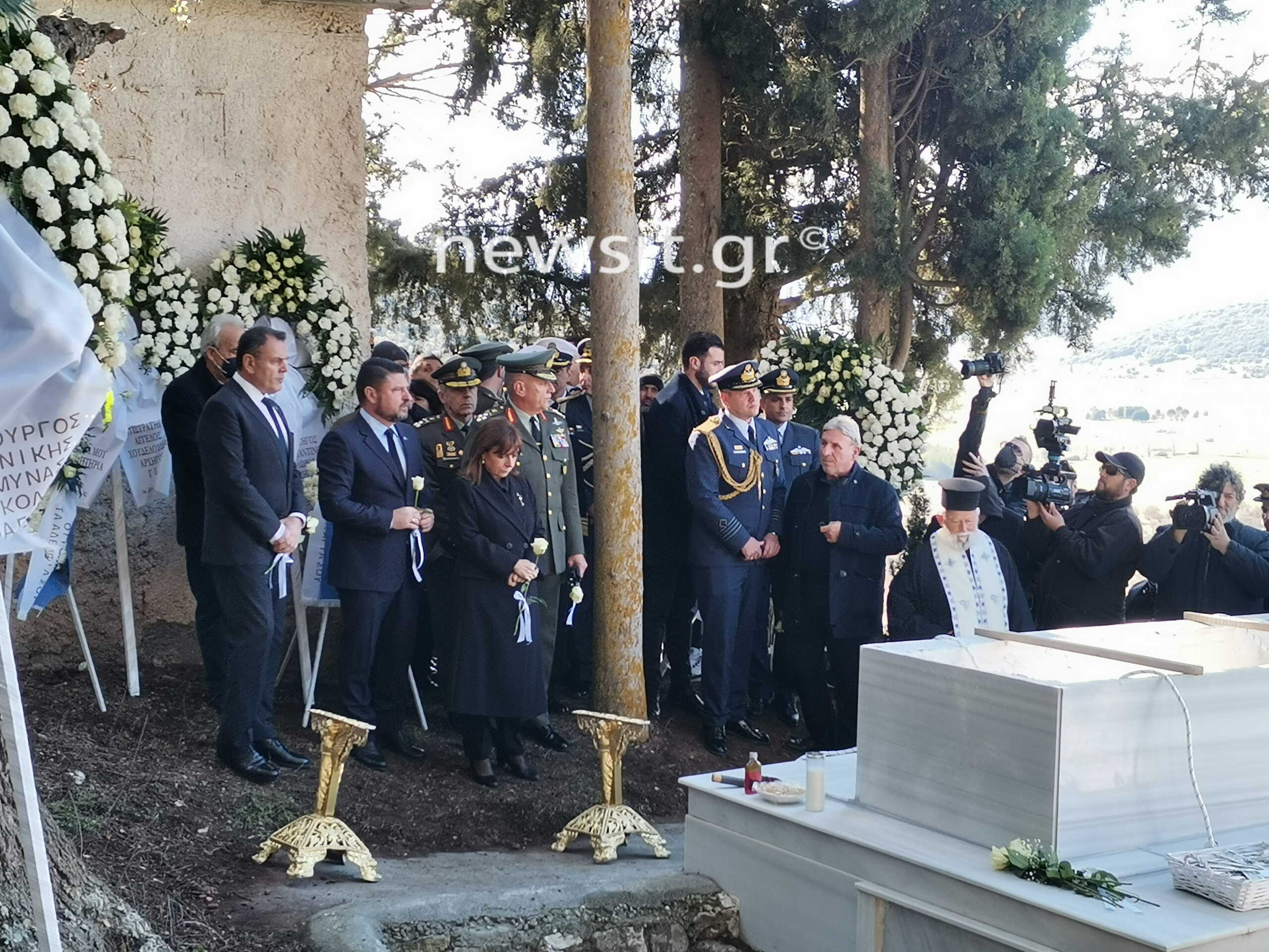 Κηδεία Μάριου Μιχαήλ Τουρούτσικα: Τελευταίο αντίο στον ηρωικό υποσμηναγό