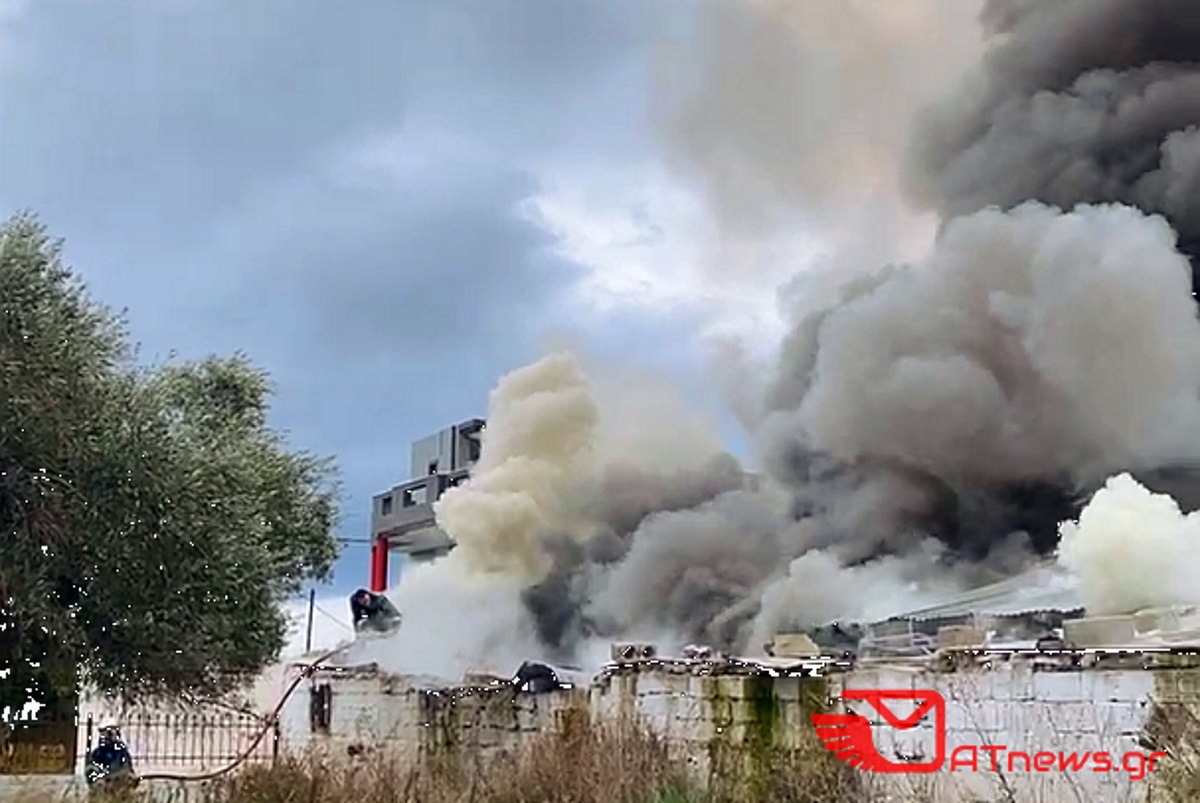 Μέγαρα: Πτώμα άνδρα εντοπίστηκε σε εγκαταλελειμμένο κτήριο, μετά από κατάσβεση φωτιάς