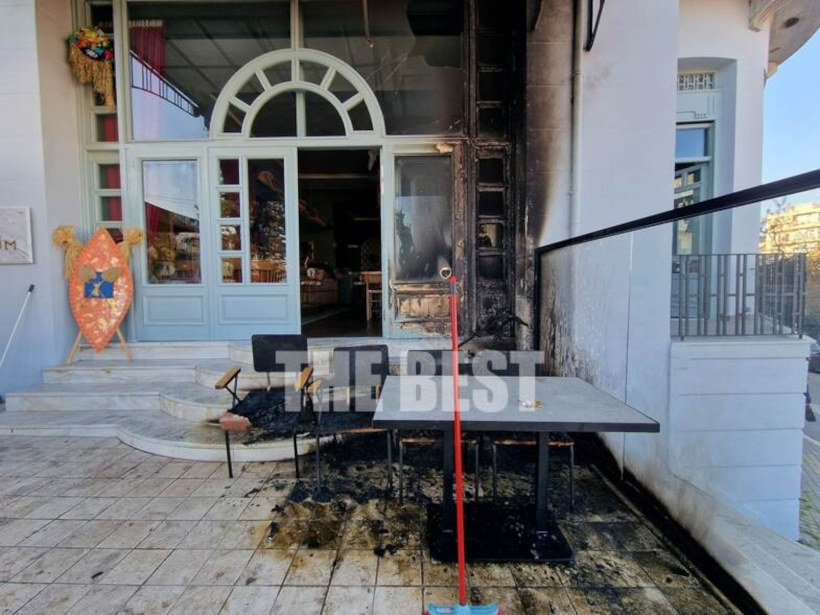 Πάτρα: Φωτιά από εμπρηστικό μηχανισμό σε μαγαζί στα Ψηλαλώνια