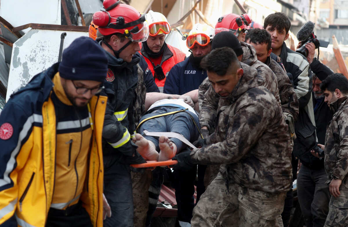 Σεισμός στην Τουρκία: «Δυστυχώς πρέπει να επιλέξουμε ποιον θα σώσουμε» δήλωσε ο Ευθύμης Λέκκας