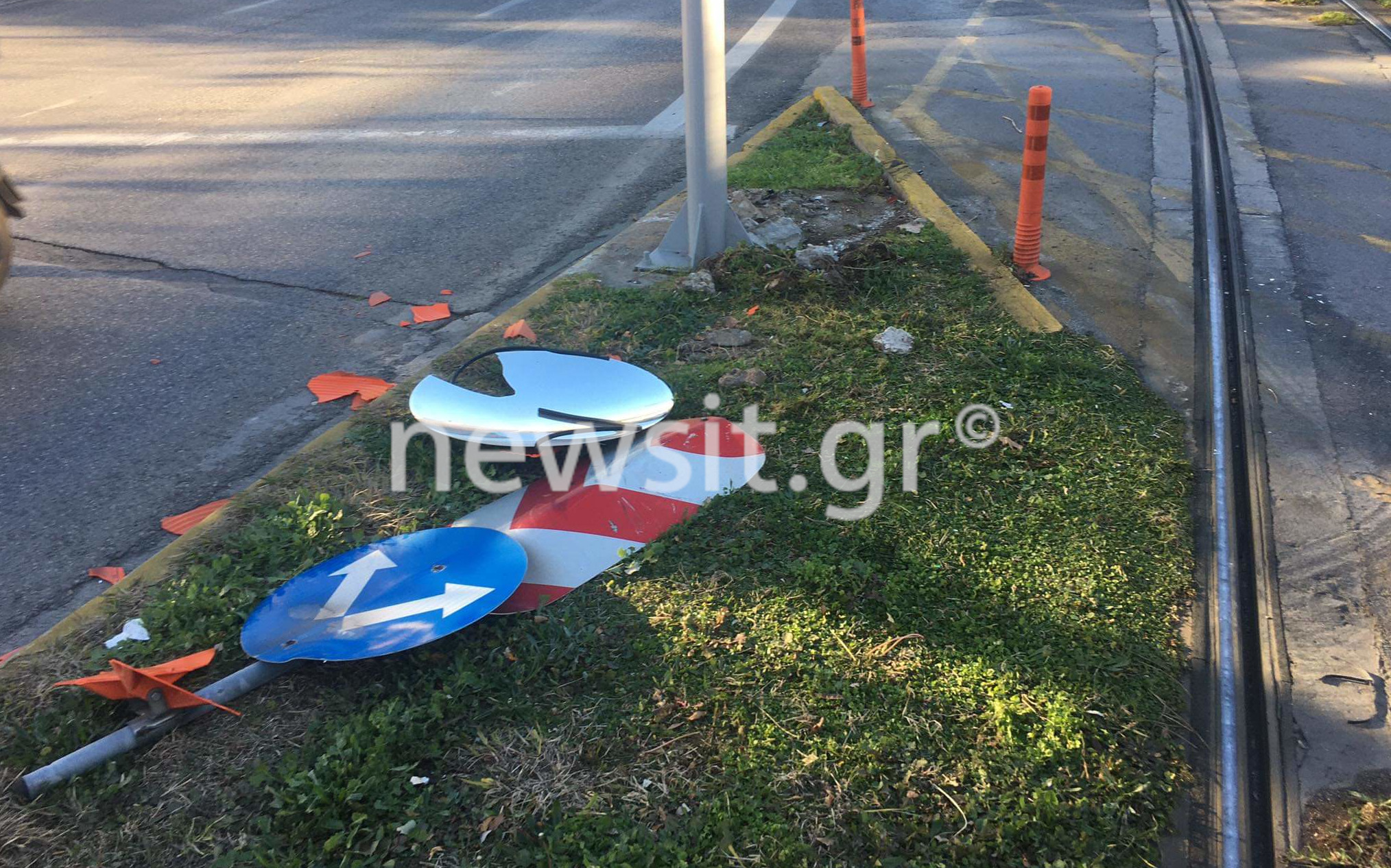 Σύγκρουση Τραμ με αυτοκίνητο στην Καλλιρόης