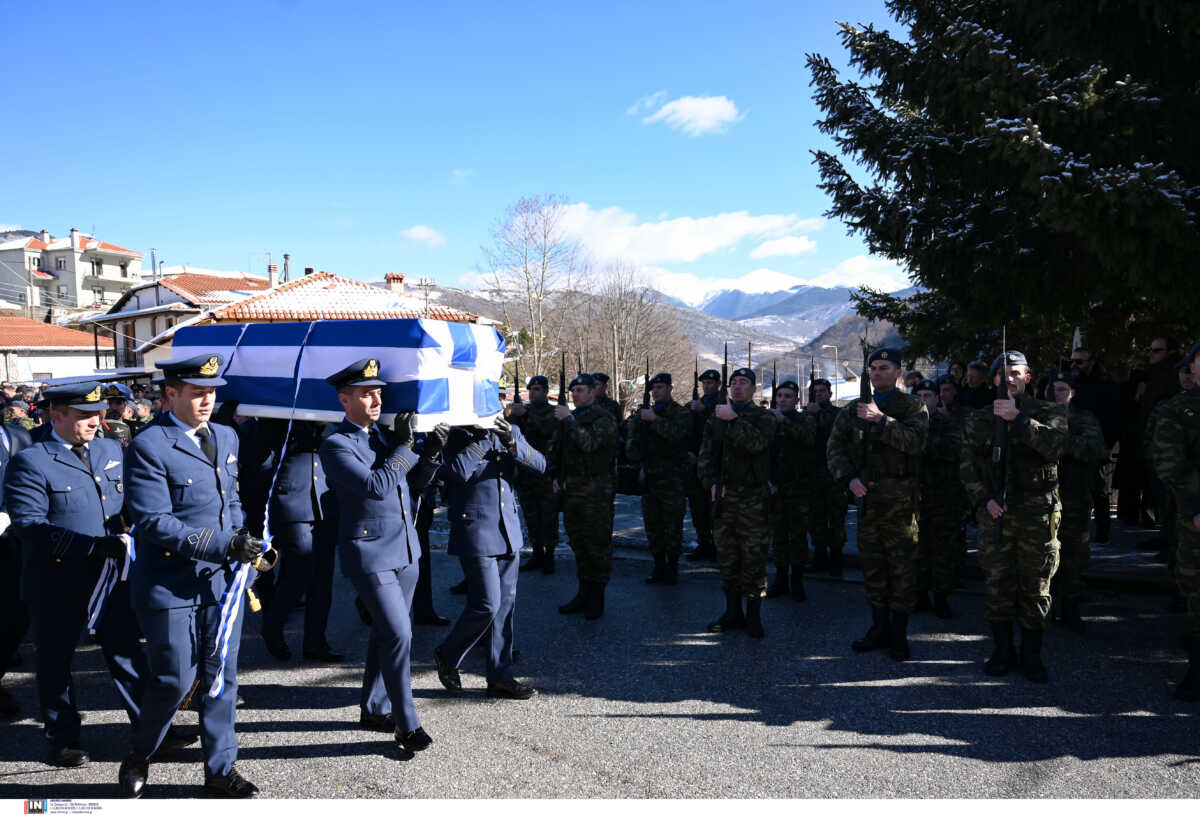 Κηδεία Ευστάθιου Τσιτλακίδη: Το τελευταίο αντίο στον Σμηναγό πιλότο του F-4 Φάντομ