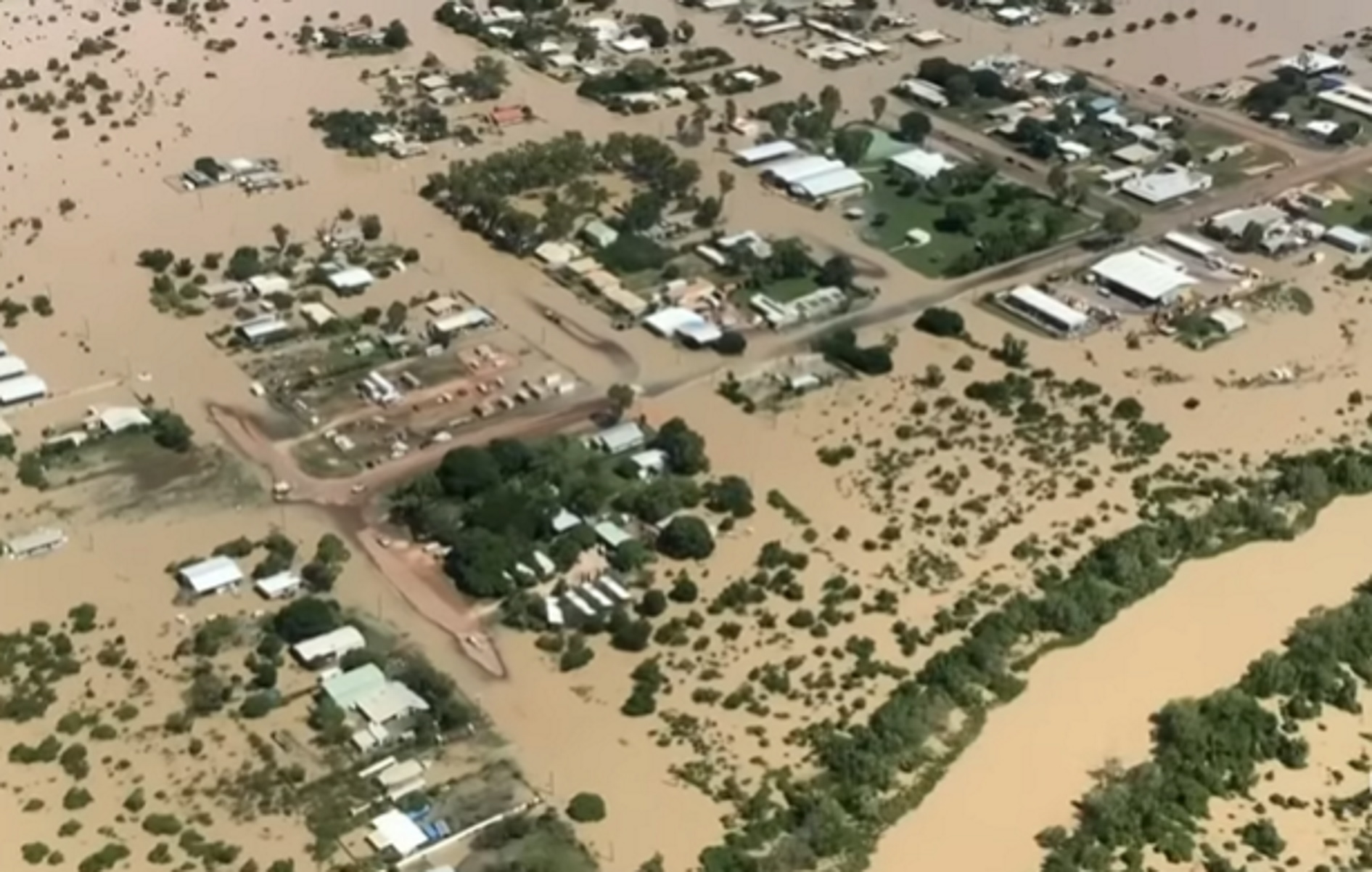 Αυστραλία: Σαρωτικές πλημμύρες στο Κουίνσλαντ – Χιλιάδες άνθρωποι απομακρύνονται ακόμα και με ελικόπτερα