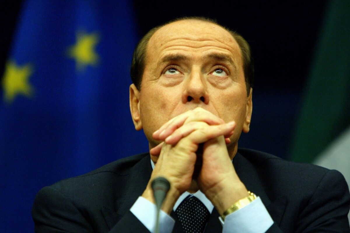 Ιταλία – Μπερλουσκόνι: Ήταν άγγελος και διάβολος μαζί, αλλά και ένας άλλος Τραμπ, 30 χρόνια νωρίτερα