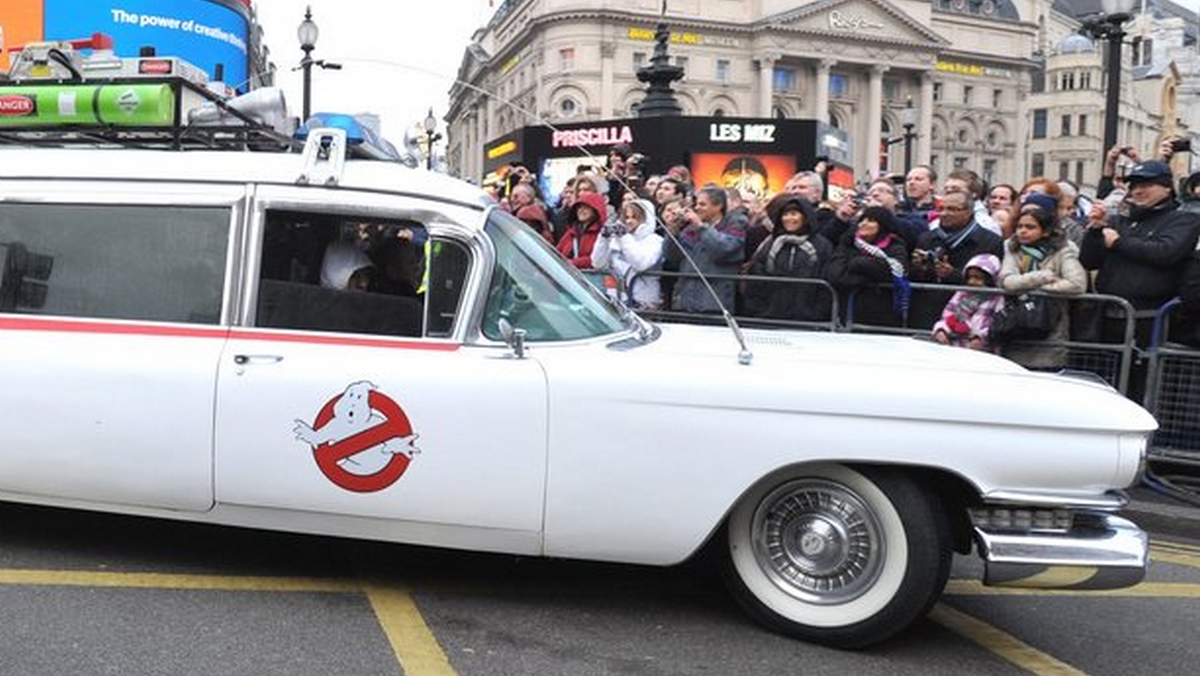 epa02512302 A Ghostbusters lookalike marches through Central London during the 25th anniversary New Year's Day parade, Britain, 01 January 2011. Tens of thousands of people lined the streets to watch London's traditional parade, in which hundreds of performers took part ranging from locals to musicians and dancers from abroad.  EPA