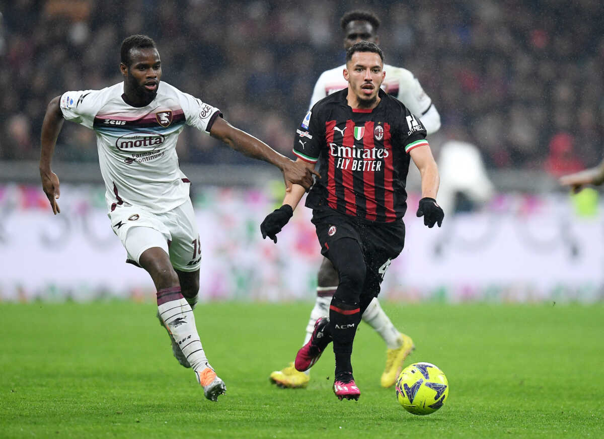 Soccer Football - Serie A - AC Milan v Salernitana - San Siro, Milan, Italy - March 13, 2023 AC Milan's Ismael Bennacer in action with Salernitana's Lassana Coulibaly REUTERS