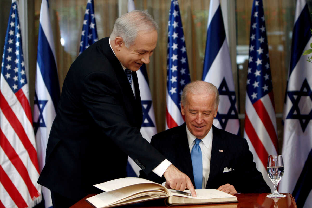 Ισραήλ: Ο Νετανιάχου «μαλάκωσε» με τη δικαστική μεταρρύθμιση μετά το τηλεφώνημα του Μπάιντεν