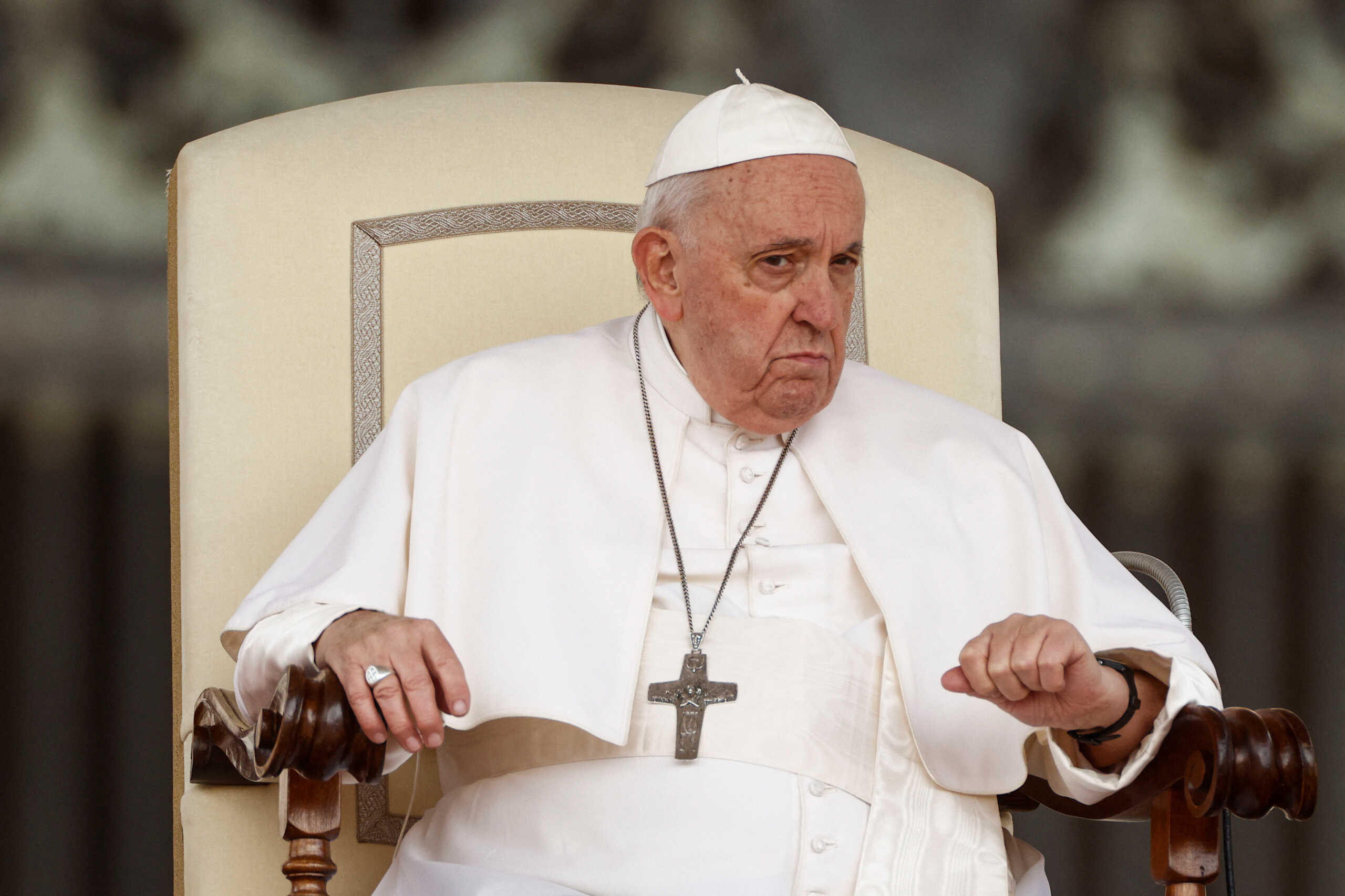 Πάπας Φραγκίσκος: Στο νοσοκομείο με καρδιακά προβλήματα και αναπνευστική δυσχέρεια