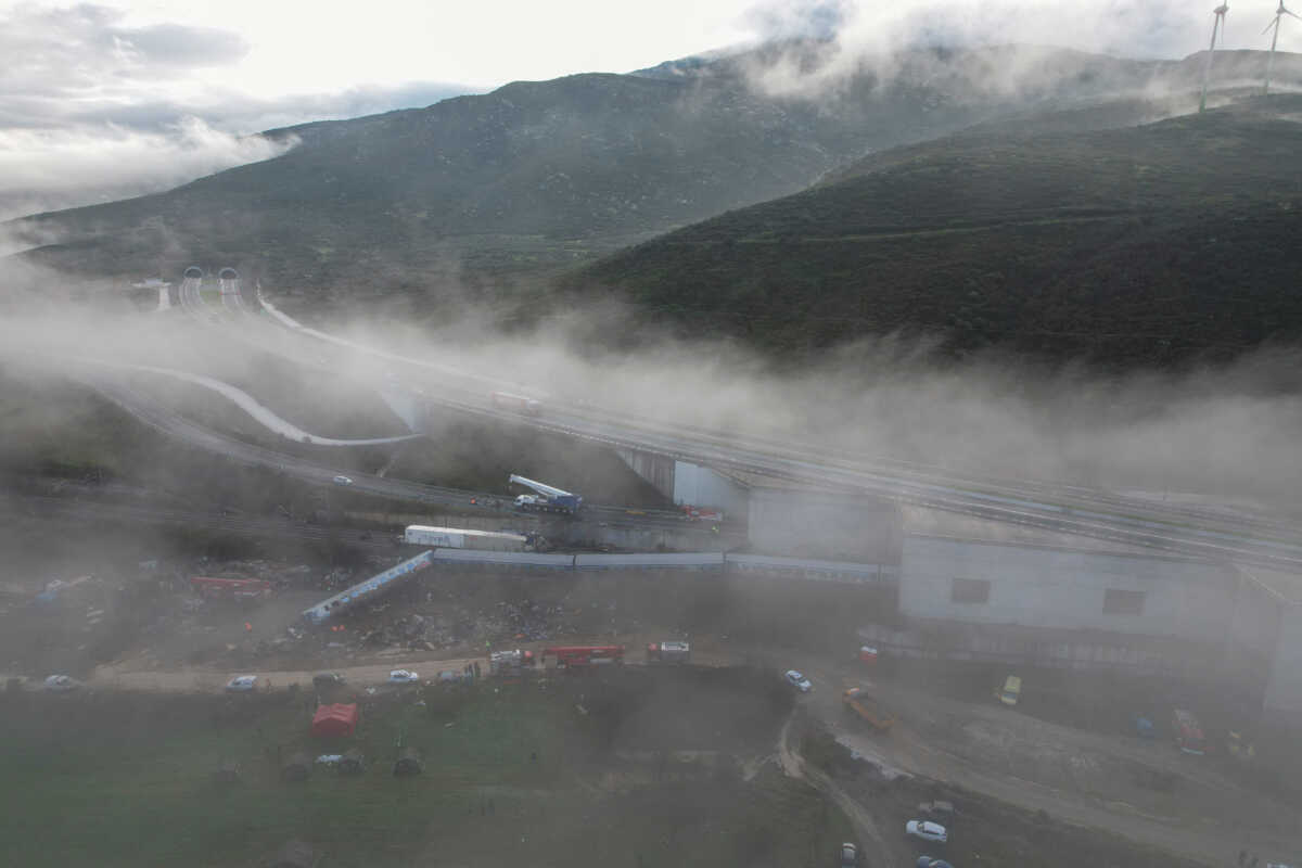 Rescuers operate on the site of a crash, where two trains collided, near the city of Larissa, Greece, March 3, 2023. REUTERS