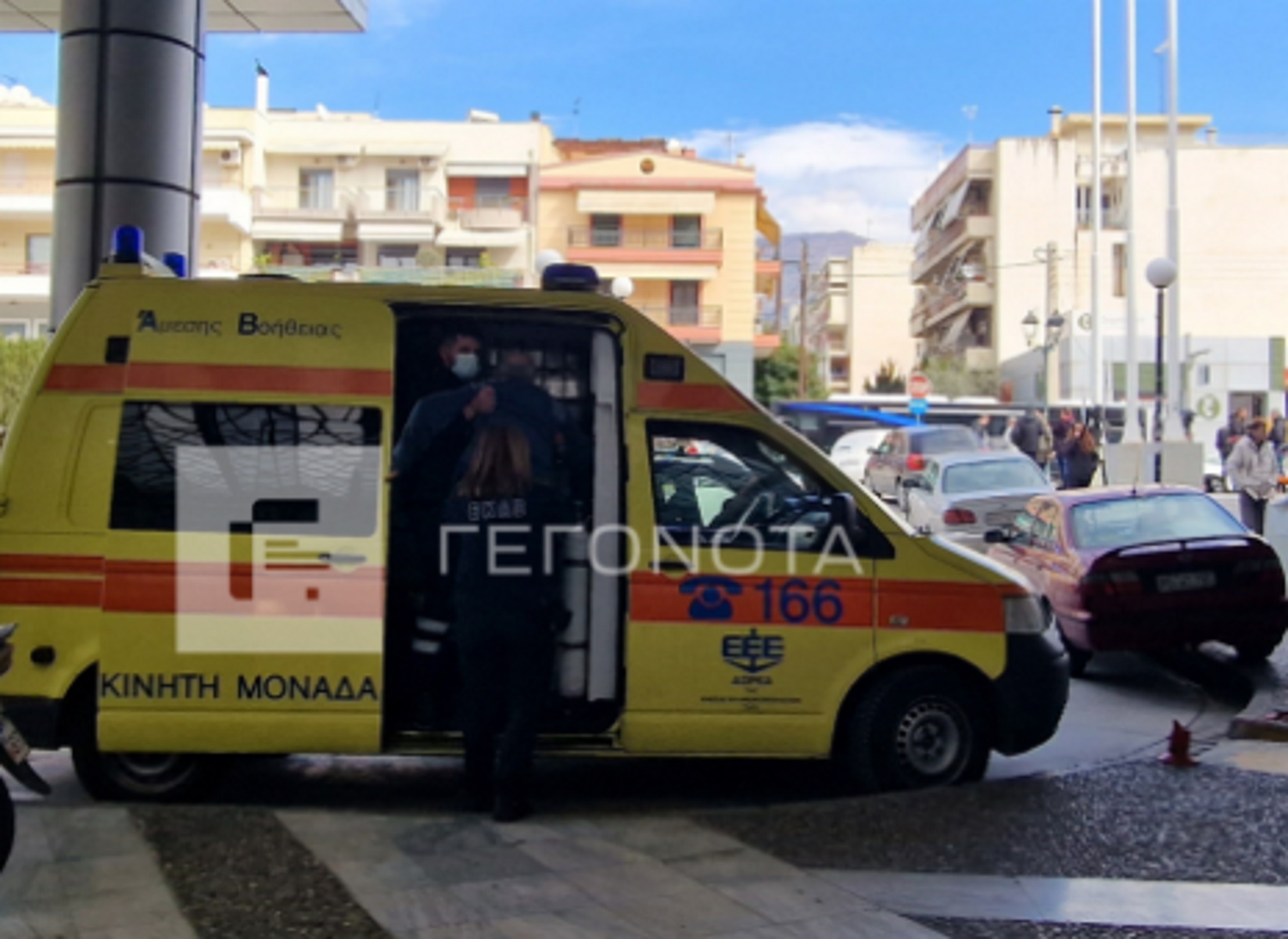 Βόλος: Πατέρας και κόρη πέθαναν με διαφορά μισής ώρας – Άφησαν την τελευταία τους πνοή στο νοσοκομείο