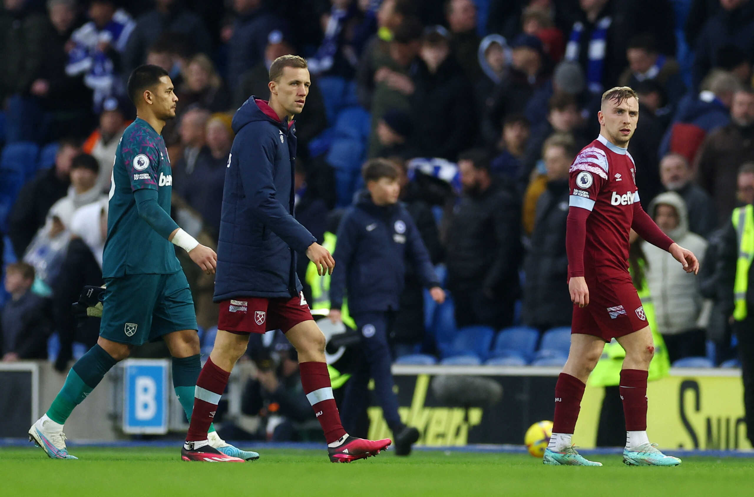 Soccer Football - Premier League - Brighton & Hove Albion v West Ham United - The American Express Community Stadium, Brighton, Britain - March 4, 2023 West Ham United's Tomas Soucek and Jarrod Bowen look dejected after the match Action Images via Reuters