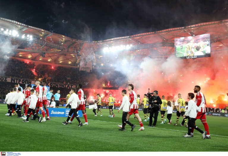  Χαμός στην Opap Arena κατά την είσοδο των ομάδων