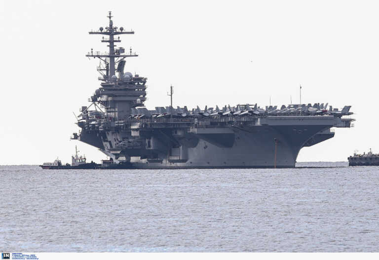 Έδεσε στη Σούδα και εντυπωσιάζει το πυρηνοκίνητο αεροπλανοφόρο των ΗΠΑ «USS George H.W. Bush»