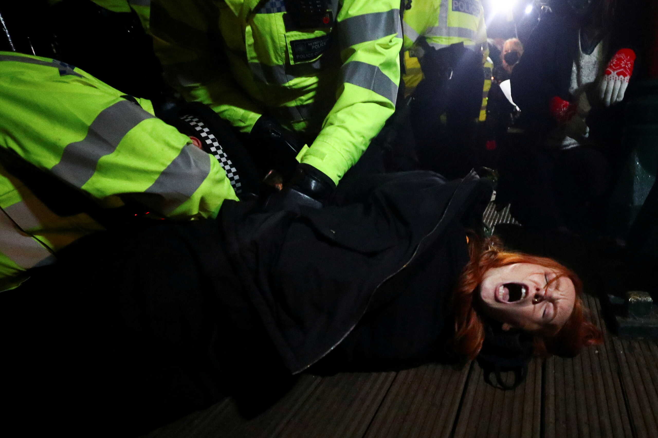 Βρετανία: Έκθεση «κόλαφος» για την αστυνομία του Λονδίνου – «Ομοφοβική, μισογυνική και βαθιά ρατσιστική»