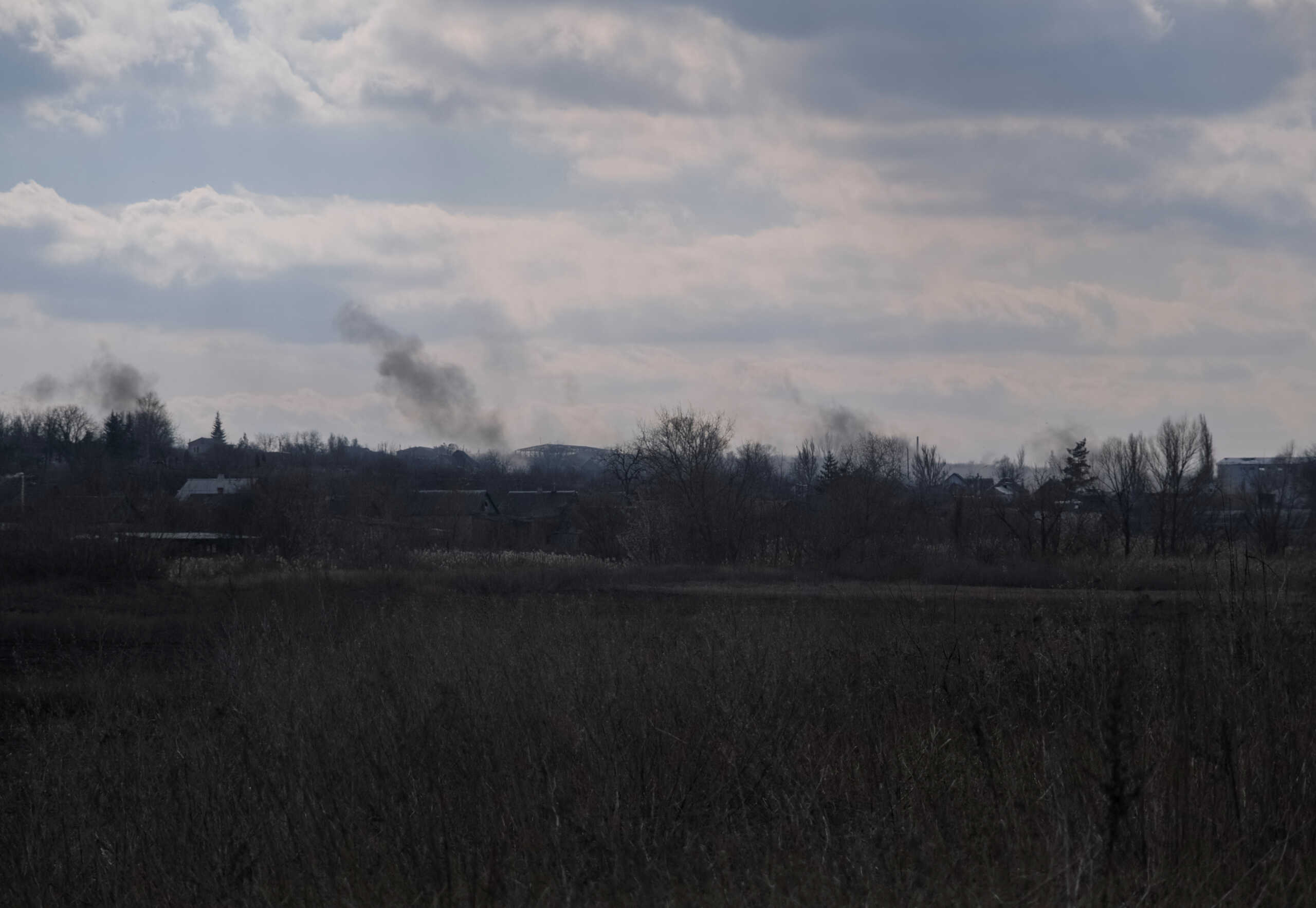 Smoke is seen during a shelling, amid Russia's attack on Ukraine, on the outskirts of the front line city of Bakhmut, Donetsk region, Ukraine March 3, 2023. REUTERS