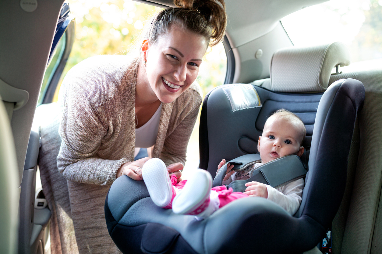 - Carrying your baby around in infant car seat is ideal for traveling from one place to another