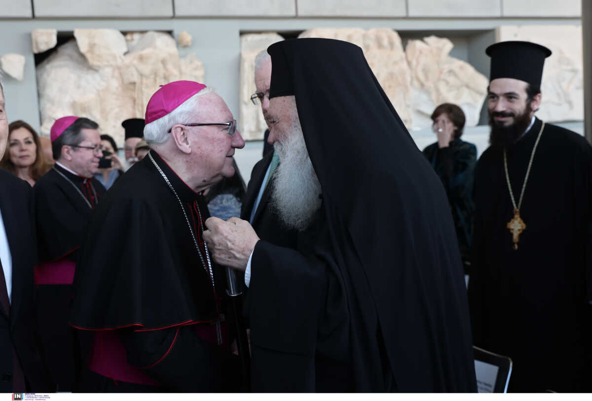 Συγκινημένος ο Αρχιεπίσκοπος Ιερώνυμος με την επανένωση των θραυσμάτων από τα Μουσεία του Βατικανού