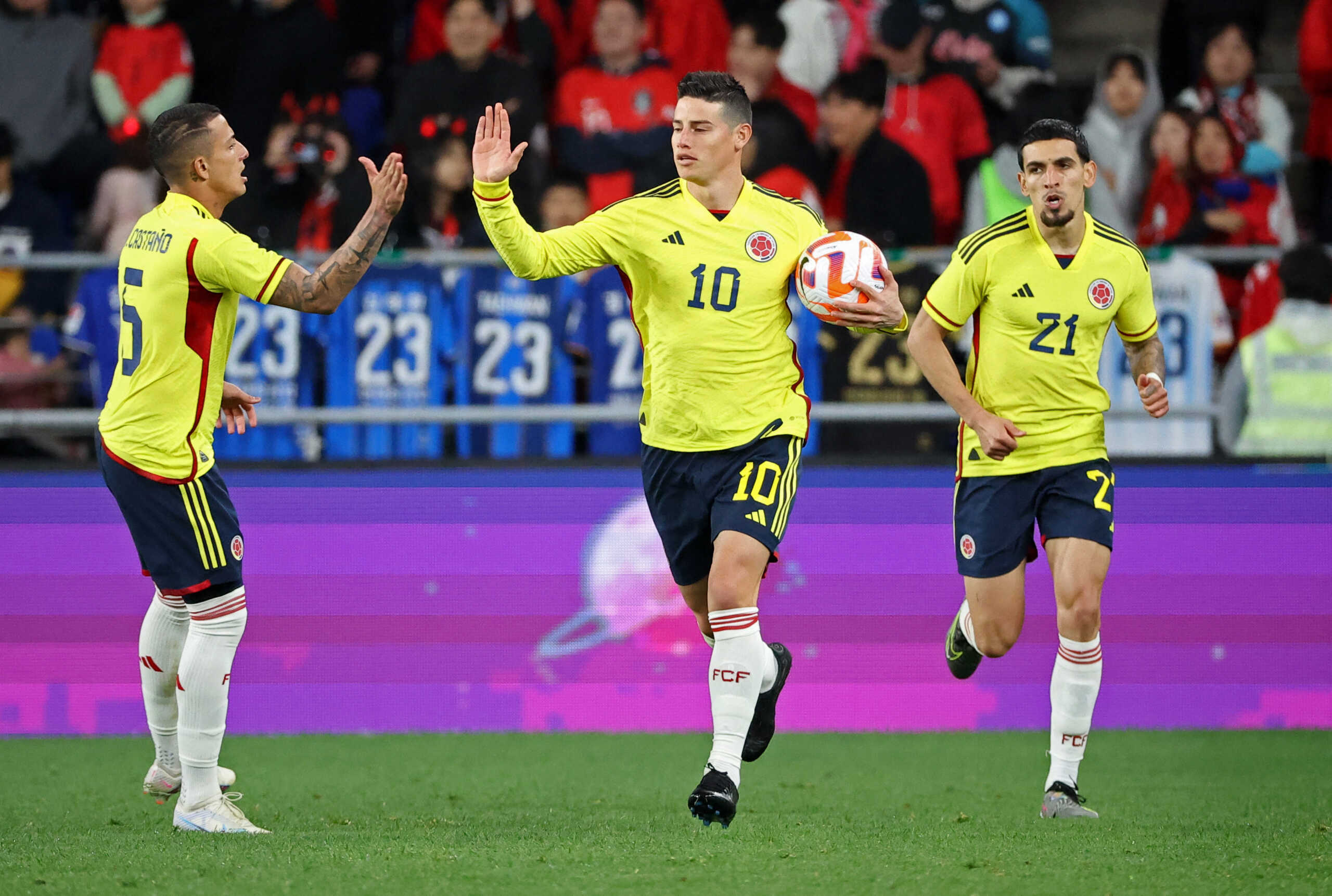 Soccer Football - International Friendly - South Korea v Colombia - Ulsan Munsu Football Stadium, Ulsan, South Korea - March 24, 2023 Colombia's James Rodriguez celebrates with teammates after scoring their first goal REUTERS