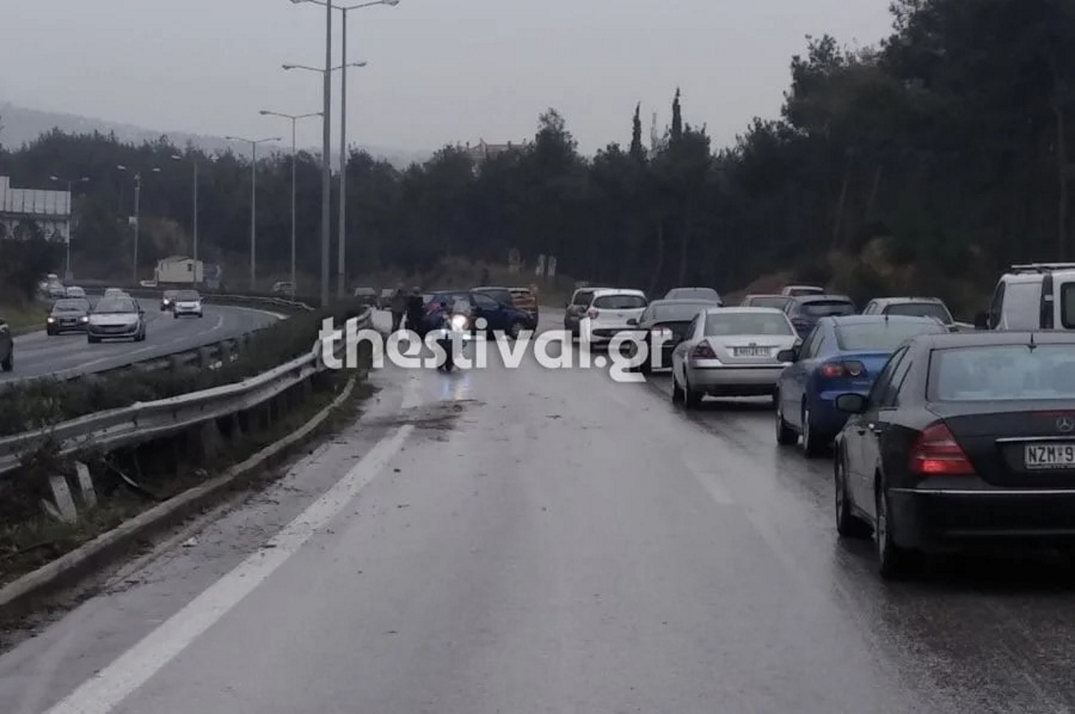 Θεσσαλονίκη: Καραμπόλα έξι αυτοκινήτων – Δεν υπήρξαν τραυματίες