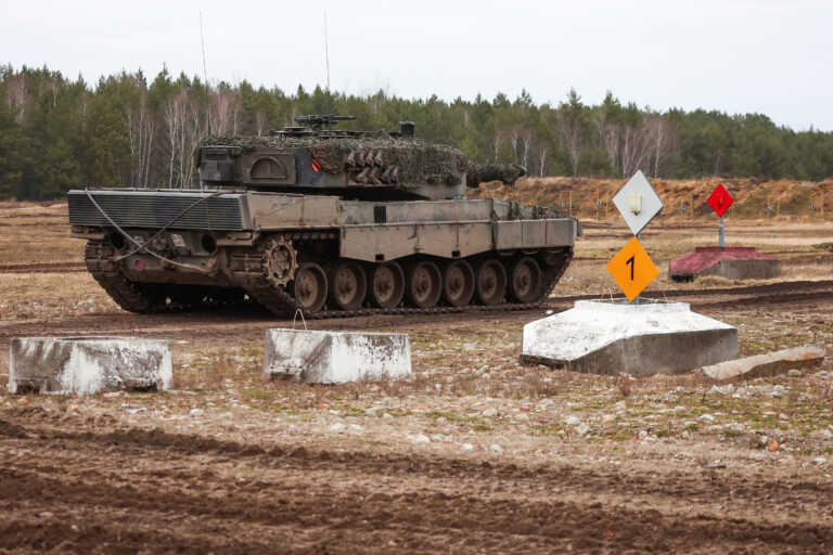 Η Πολωνία παρέδωσε στην Ουκρανία άλλα 10 Leopard 2