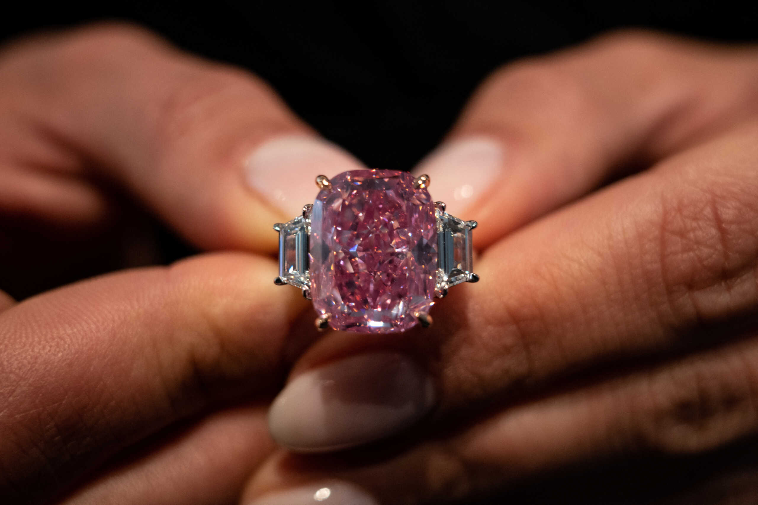A pink diamond with an estimated value of $35 million is displayed during a press preview ahead of Sotheby's Magnificent Jewels sale on June 8, 2023 auction at Sotheby's in New York City, in New York City, U.S., March 27, 2023. REUTERS