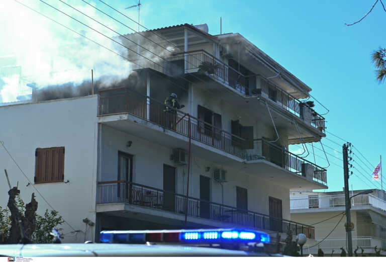 Μεγάλη φωτιά σε διαμέρισμα στο Χαϊδάρι