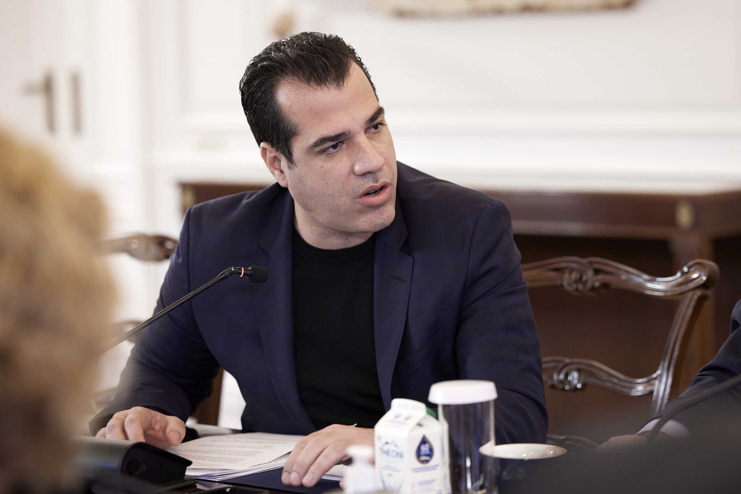 Τέμπη – Πλεύρης: Υποψήφιος πολιτικού κόμματος ο γιατρός που έδωσε την αναρρωτική στον επιθεωρητή σταθμάρχη