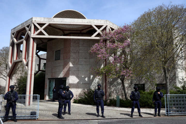 Δύο νεκροί από επίθεση με μαχαίρι στο Ισμαηλιτικό Κέντρο της Λισαβόνας