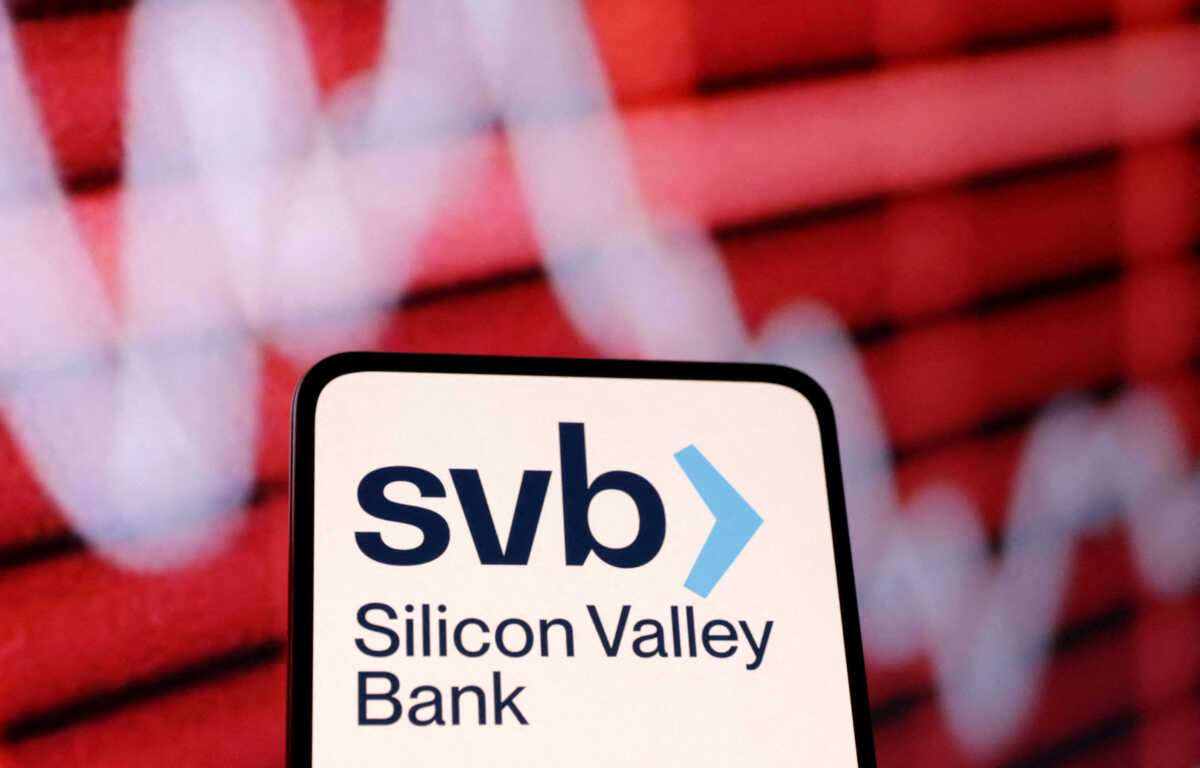 Πτώχευσε η Silicon Valley Bank – «Βουτιά» των τραπεζικών μετοχών σε ΗΠΑ και Ευρώπη
