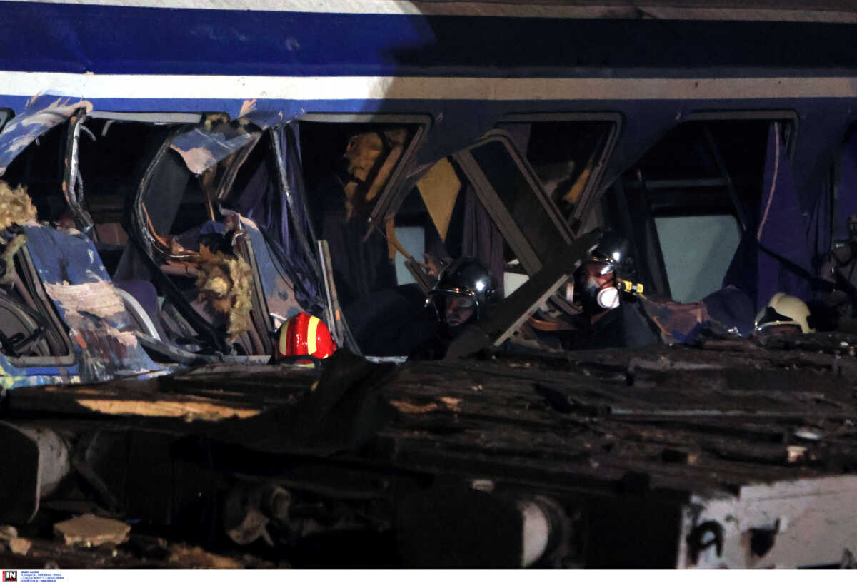 Τέμπη – ΑΠΘ: 9 νεκροί και 26 φοιτητές τραυματίες από την σύγκρουση τρένων