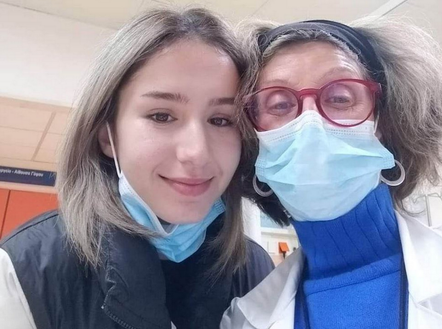 Τέμπη: Φοιτήτρια περιγράφει πως διασώθηκε από το δεύτερο βαγόνι του Intercity 62