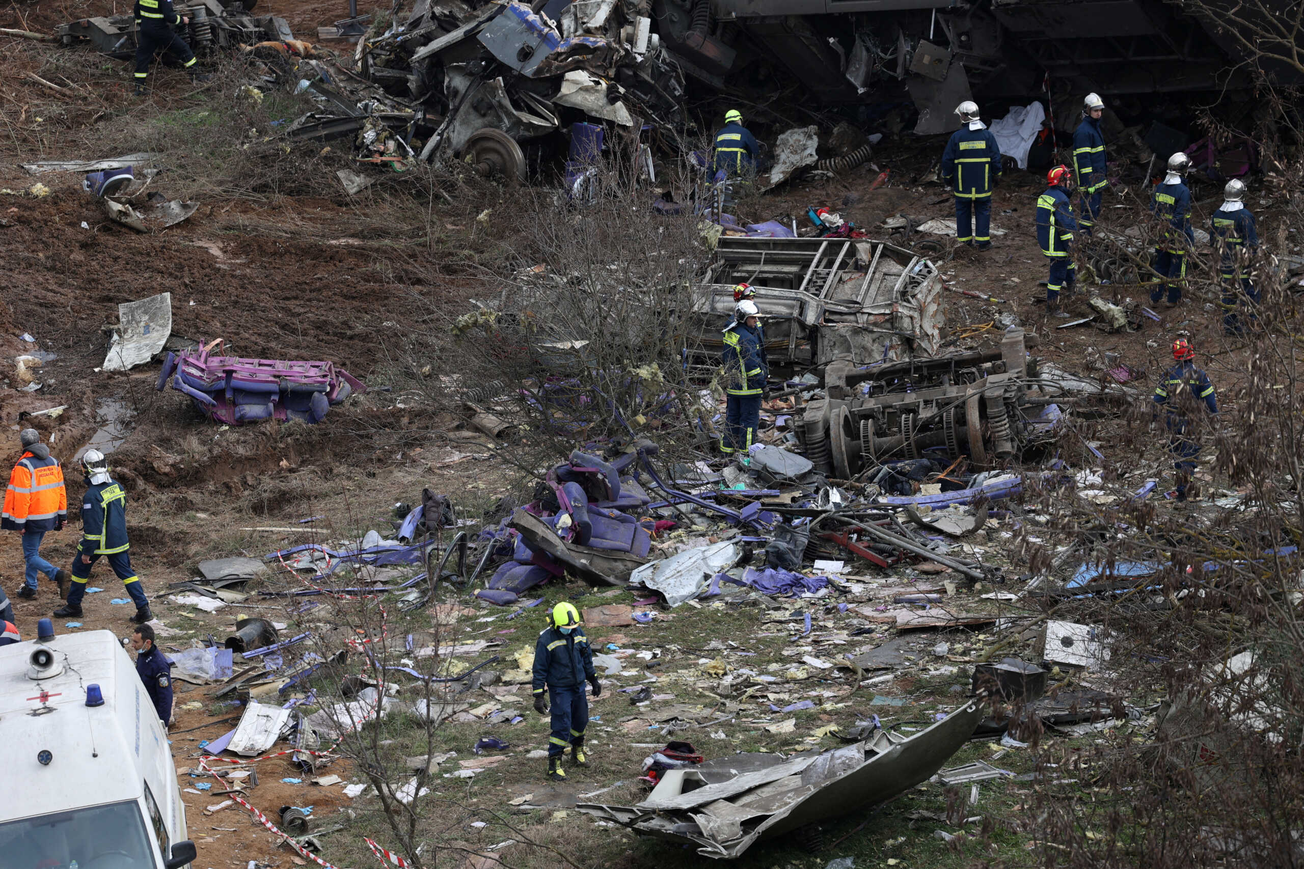 Rescuers operate at the site of a crash, where two trains collided, near the city of Larissa, Greece, March 1, 2023. REUTERS