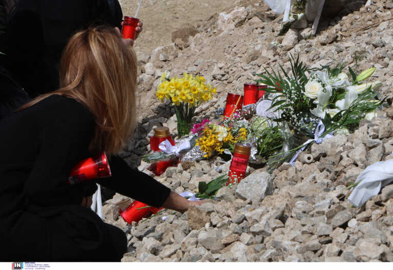 Αμεσα οι αποζημιώσεις από τη δικαιοσύνη για τα θύματα της τραγωδίας των Τεμπών και συγγενείς