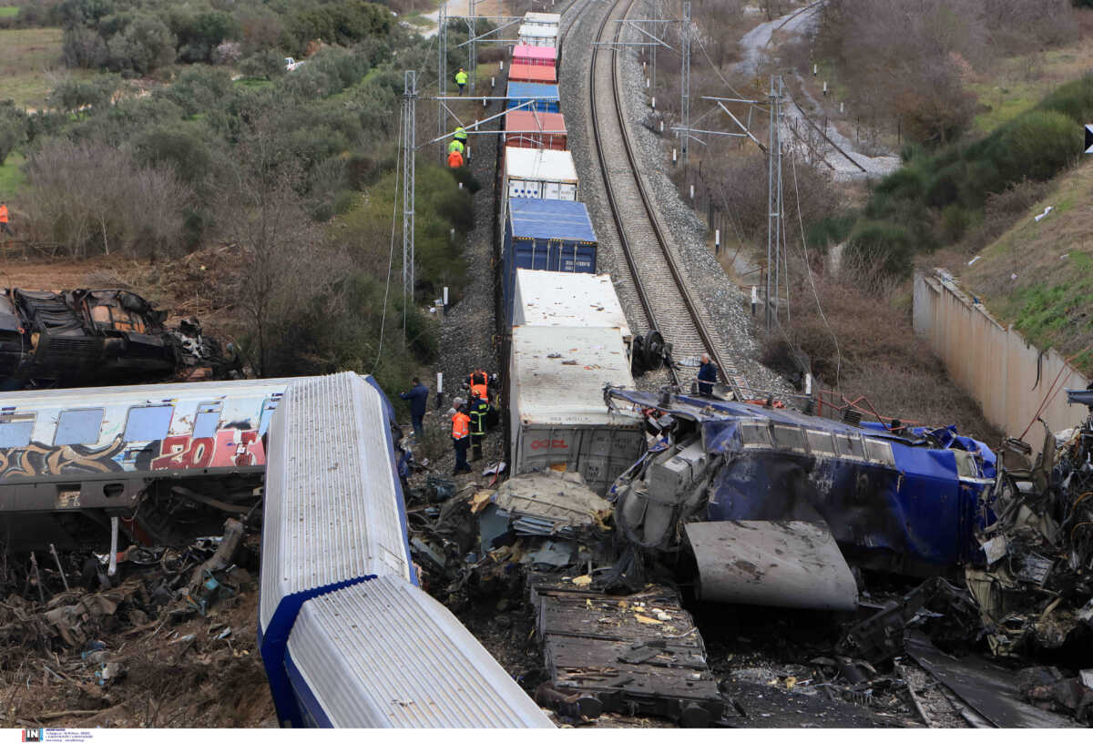 Σύγκρουση τρένων στα Τέμπη: Συνελήφθη ο σταθμάρχης