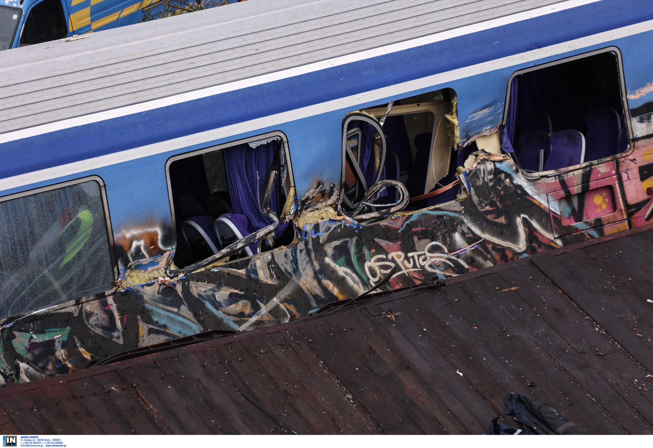Σύγκρουση τρένων στα Τέμπη: «Εμείς λάβαμε κλήσεις από επιβάτες» λέει ο πρόεδρος των εργαζομένων του ΕΚΑΒ Θεσσαλίας