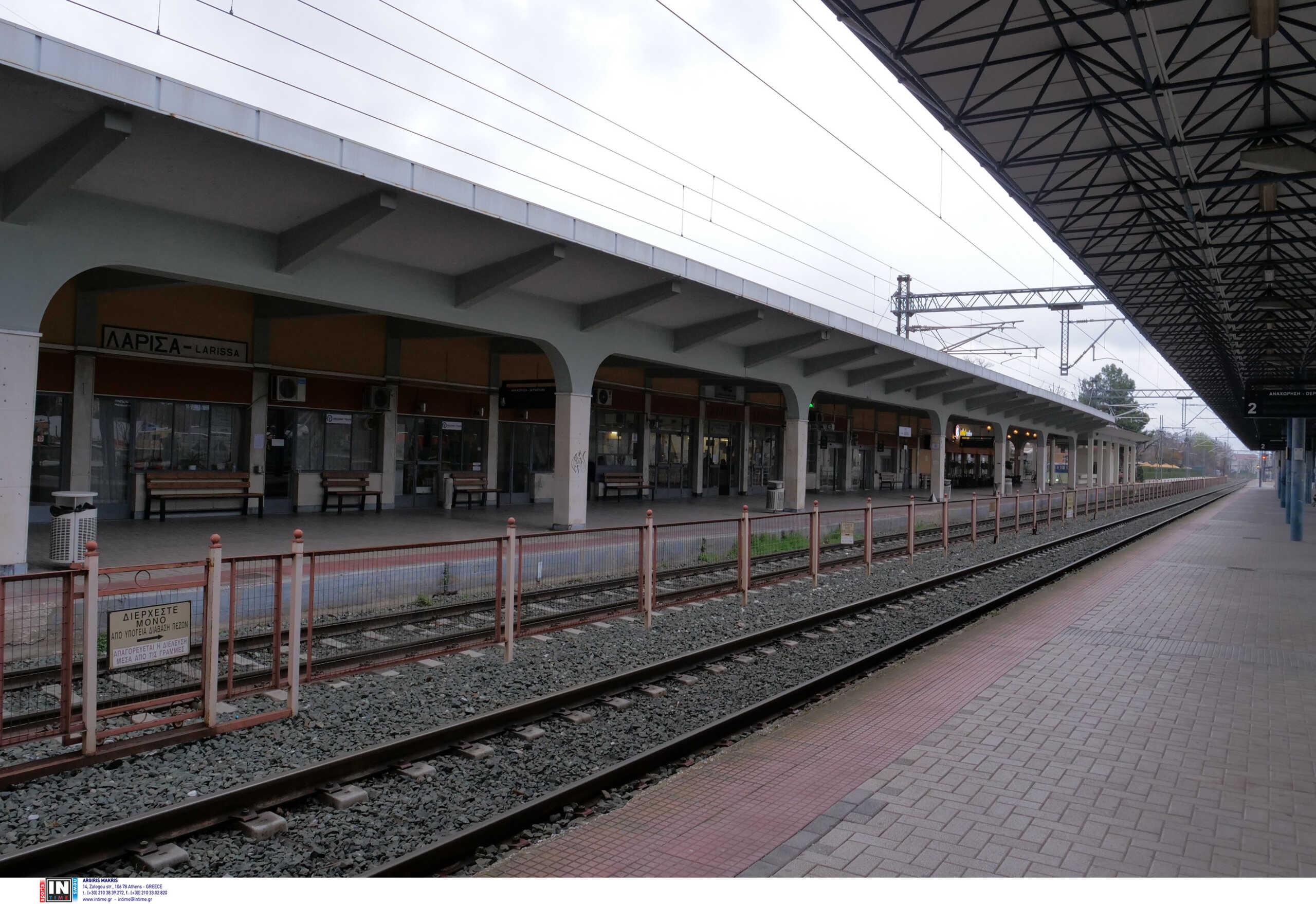 Σύγκρουση τρένων στα Τέμπη: «Αηδίασα από τη μαφία που διοικεί το σιδηρόδρομο» – Τι λέει πρώην σταθμάρχης