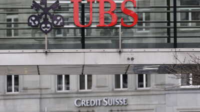 Credit Suisse: Ανήσυχες οι αγορές μετά την εξαγορά της από τη UBS