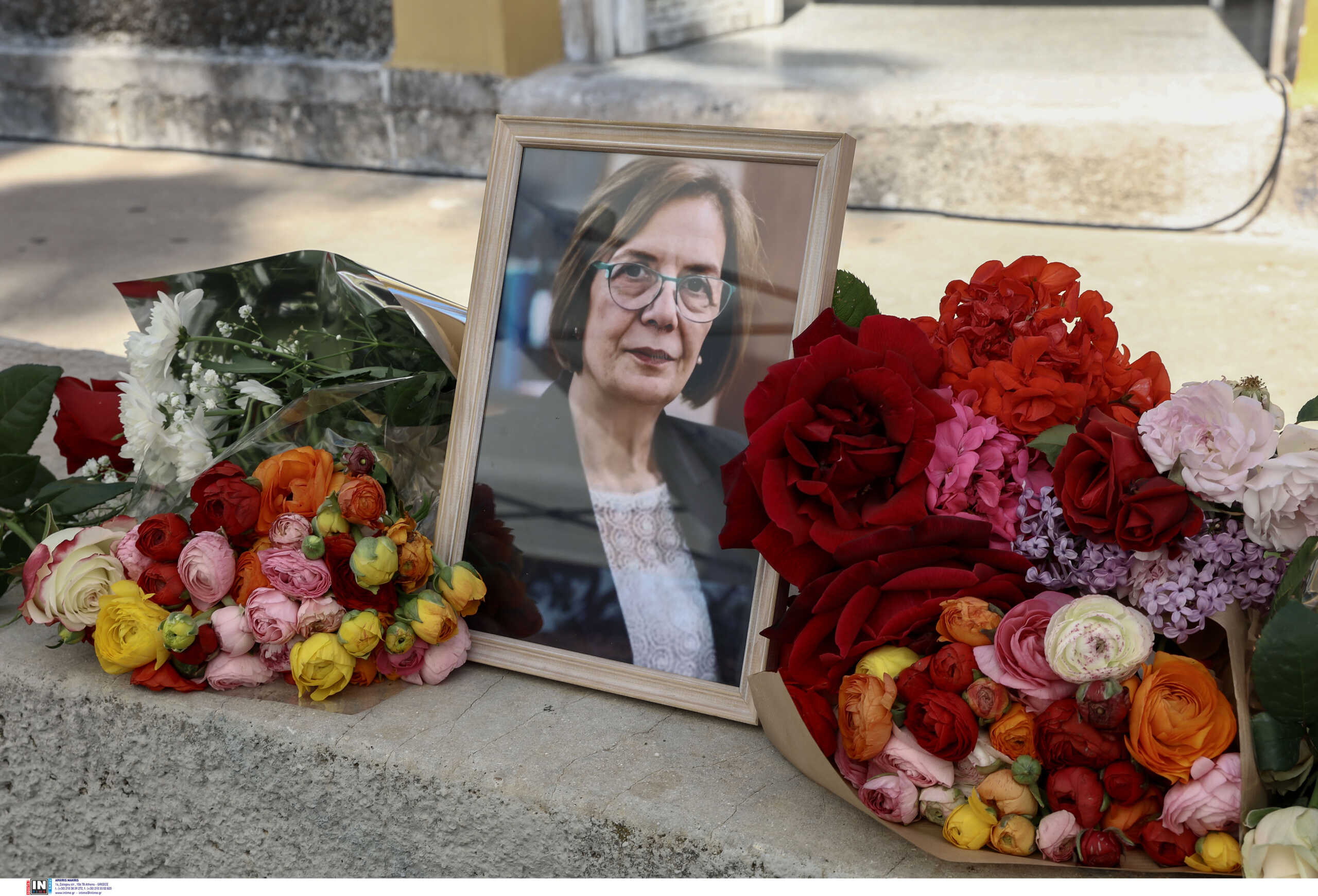 Θλίψη και οδύνη στην πολιτική κηδεία της Μυρσίνης Ζορμπά στο Πάρκο Ελευθερίας