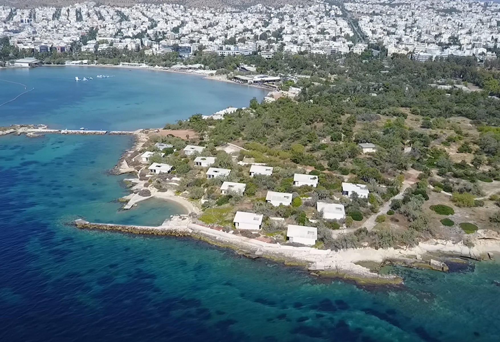 Αστέρια Γλυφάδας: Από τον Κωνσταντάρα, τον Βουτσά και τα ξενύχτια, στην πεντάστερη πολιτεία του 2023