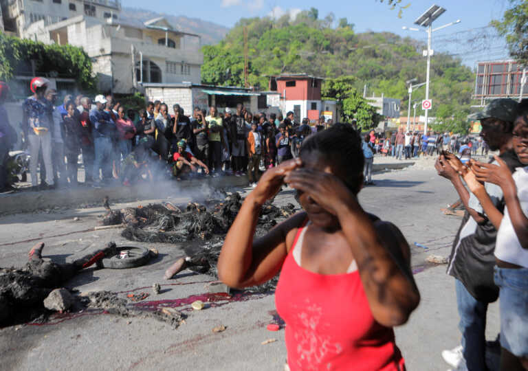 Εικόνες σοκ στην Αϊτή: Πάνω από 10 μέλη συμμορίας κάηκαν ζωντανά στη μέση του δρόμου