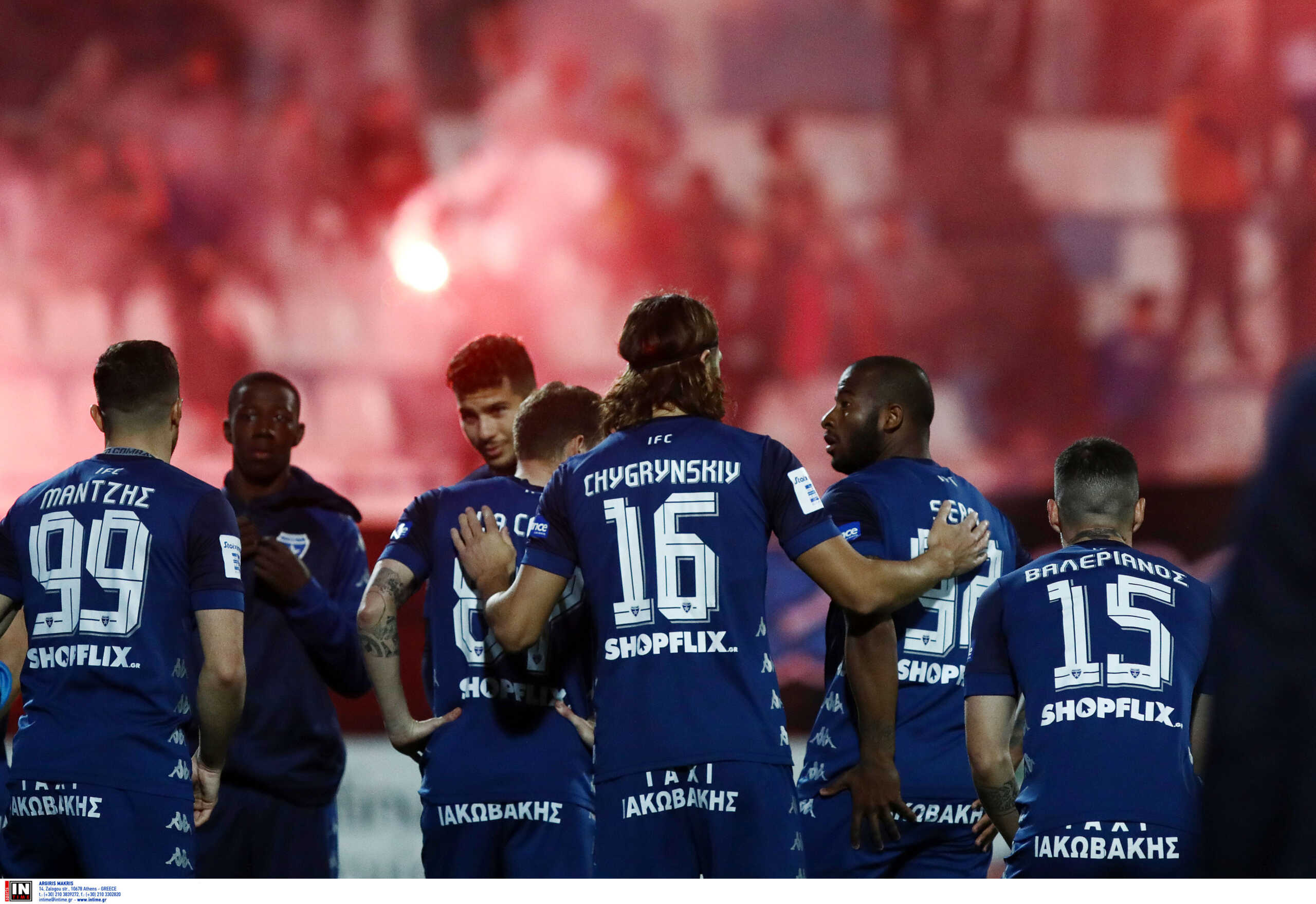 Ιωνικός – Αστέρας Τρίπολης 1-0: Σπουδαία νίκη για τους Νικαιώτες που «ξεκόλλησαν» από την τελευταία θέση των πλέι άουτ της Super League 1