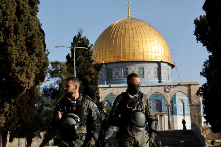 Τσαβούσογλου: Έντονη αντίδραση για τις συγκρούσεις στο τέμενος Αλ Άκσα της Ιερουσαλήμ