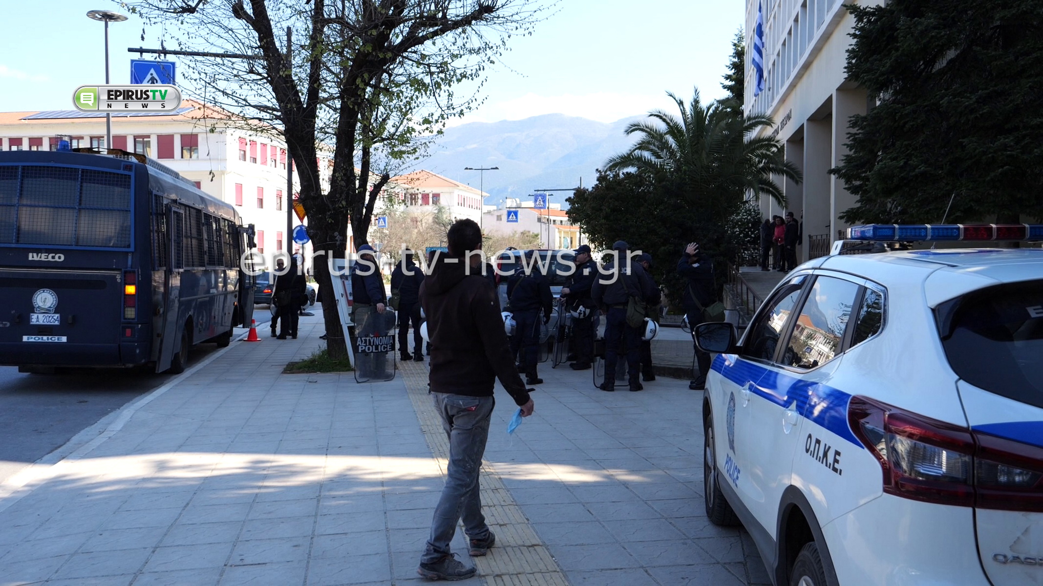 Ιωάννινα: Νέα προθεσμία για τη Μεγάλη Τετάρτη (11/04) πήραν οι 4 συλληφθέντες στη συμπλοκή οπαδών