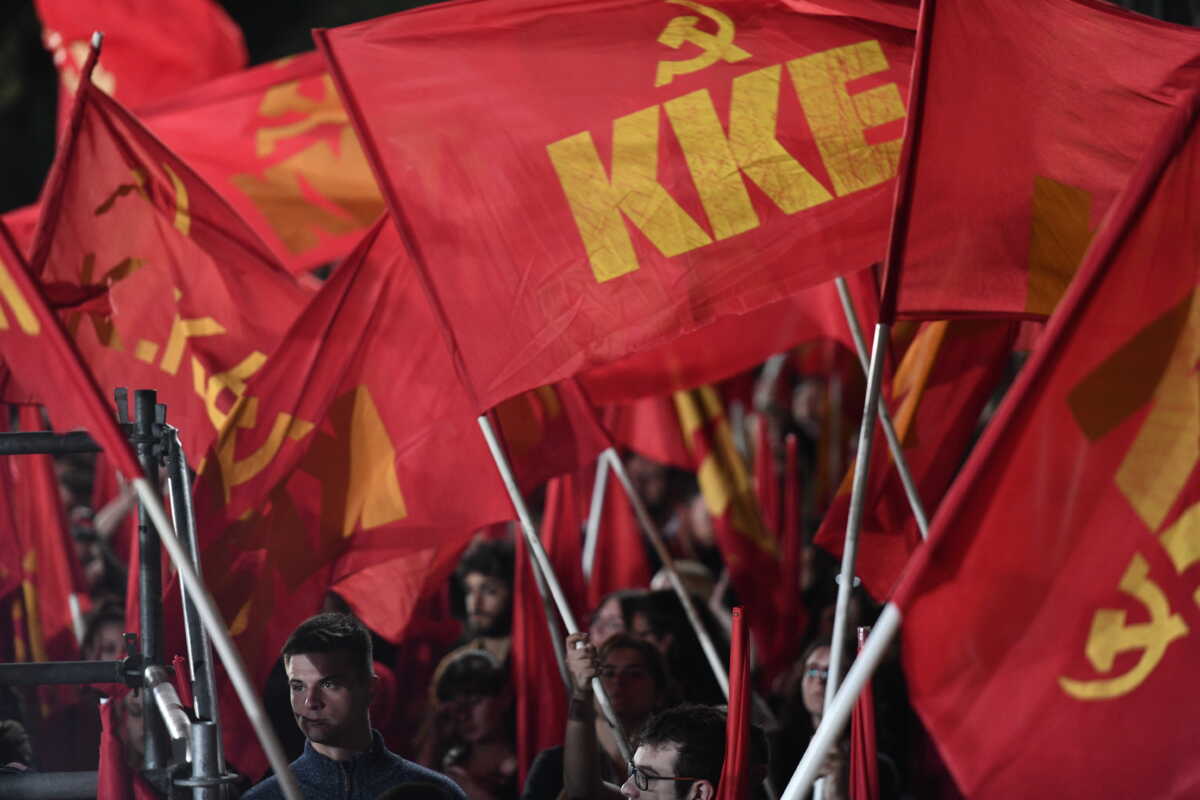 KKE για ομιλία Τσίπρα: Αντίπαλοι στην αντιλαϊκή πολιτική της κυβέρνησης της ΝΔ δεν μπορεί να είναι αυτοί που την στήριξαν