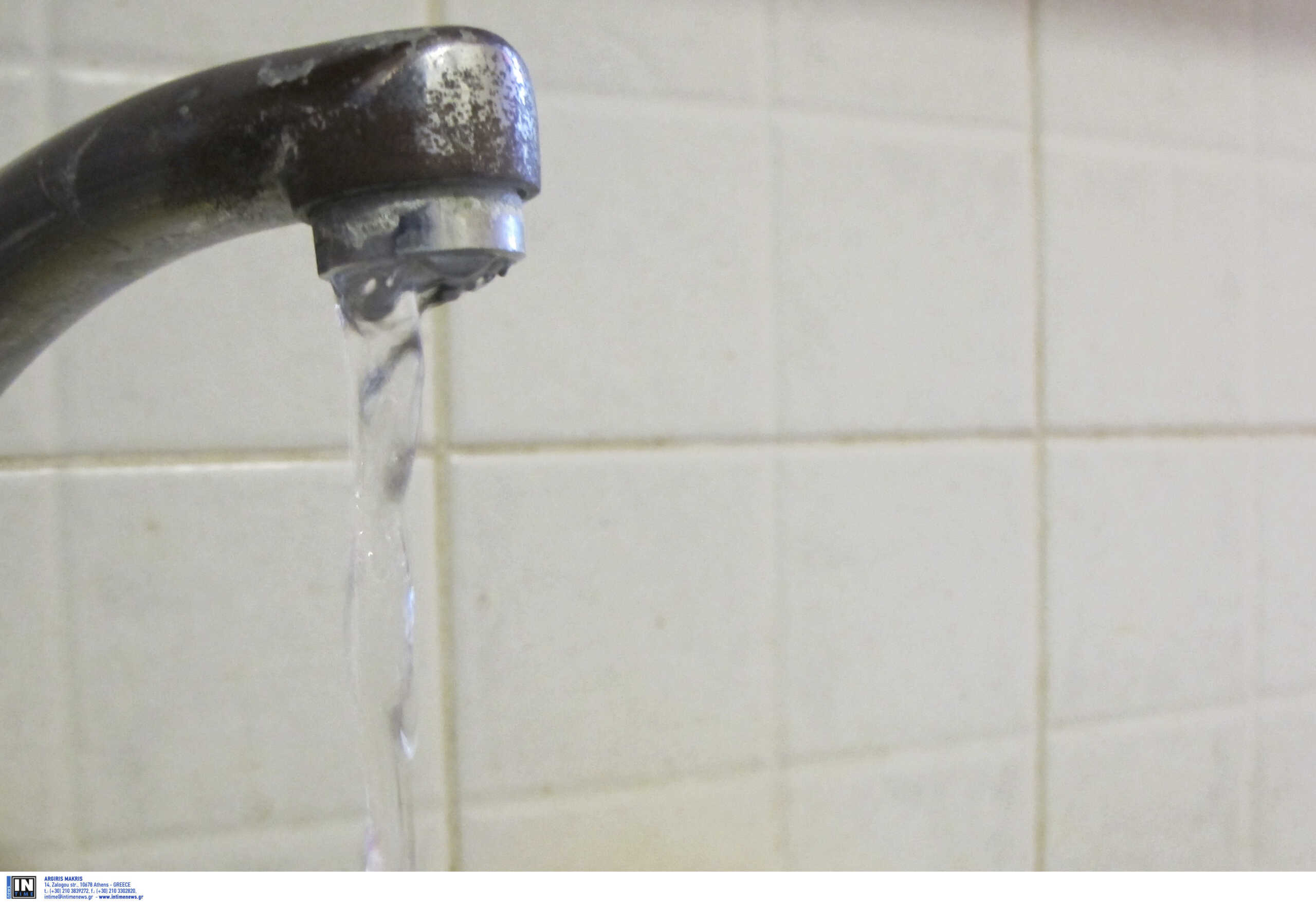 Κρήτη: Περιορισμός στην κατανάλωση νερού λόγω λειψυδρίας – «Από τα πιο ξηρά καλοκαίρια το φετινό»